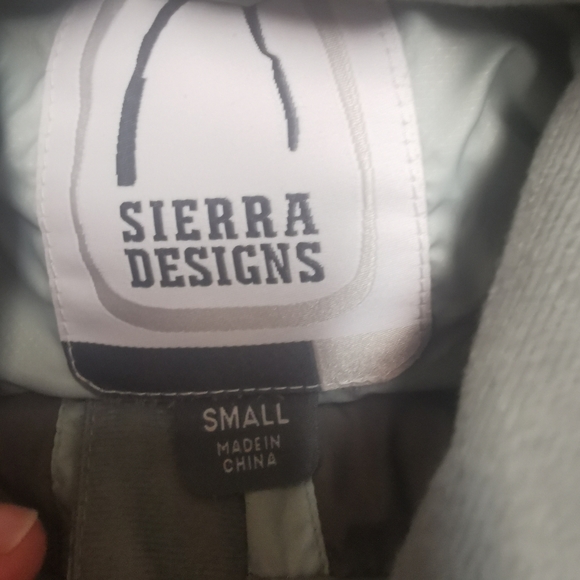 Worn once, Sierra Designs down jacket size small - Picture 4 of 15